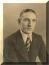 Thumbnail image of my father aged 23. Click here for a larger image that will open a new window. 